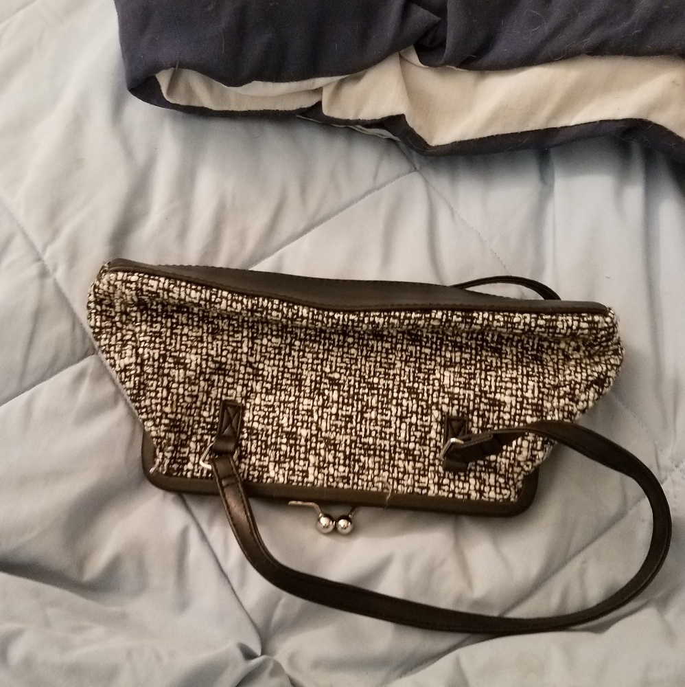 Handbag - Picture 4 of 4